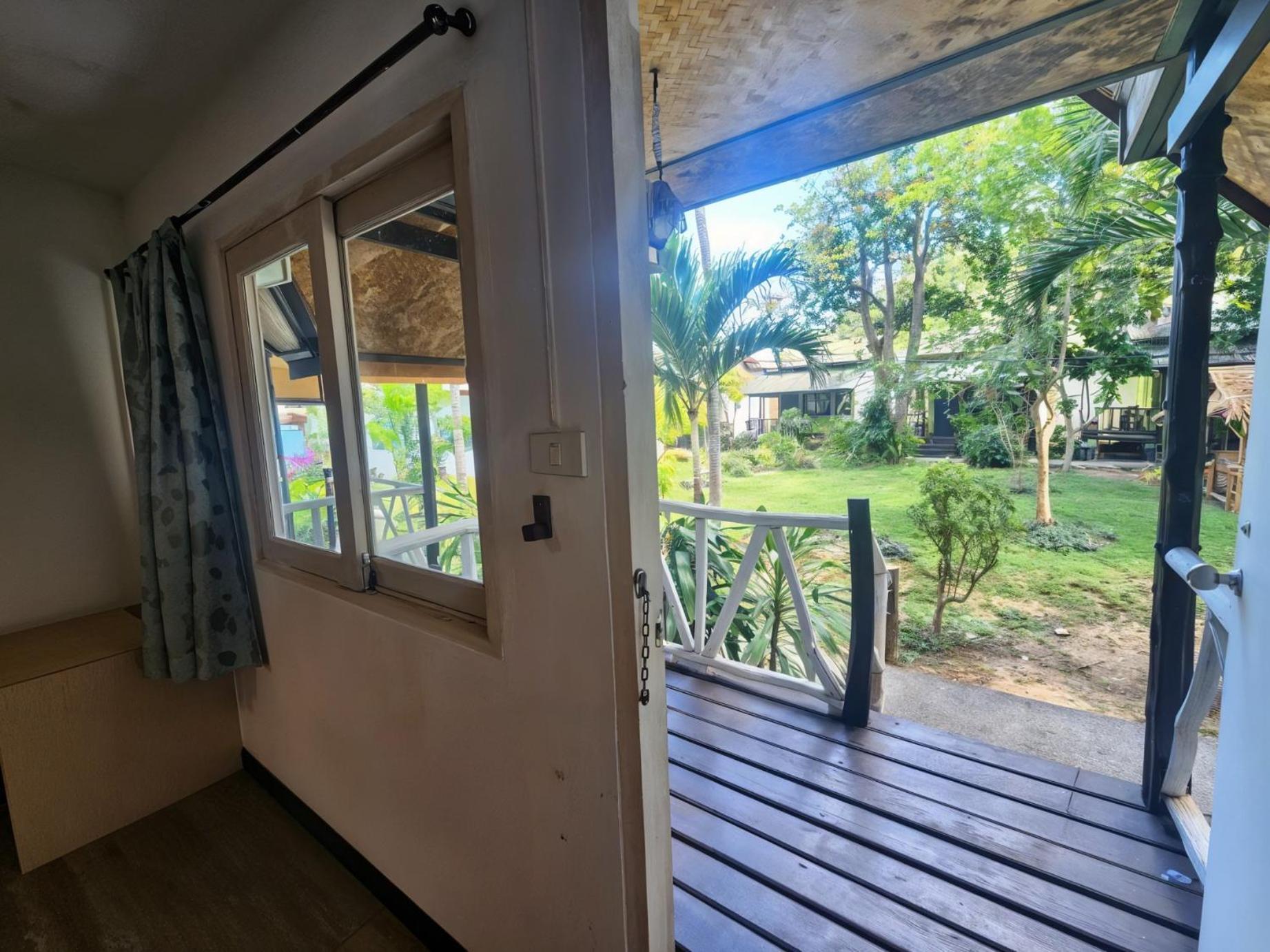 A Little Bungalows By Beach Amphoe Koksamui Bilik gambar